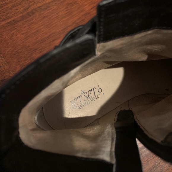 Michael Kors Jet Set 6 black ankle boots - Picture 3 of 4